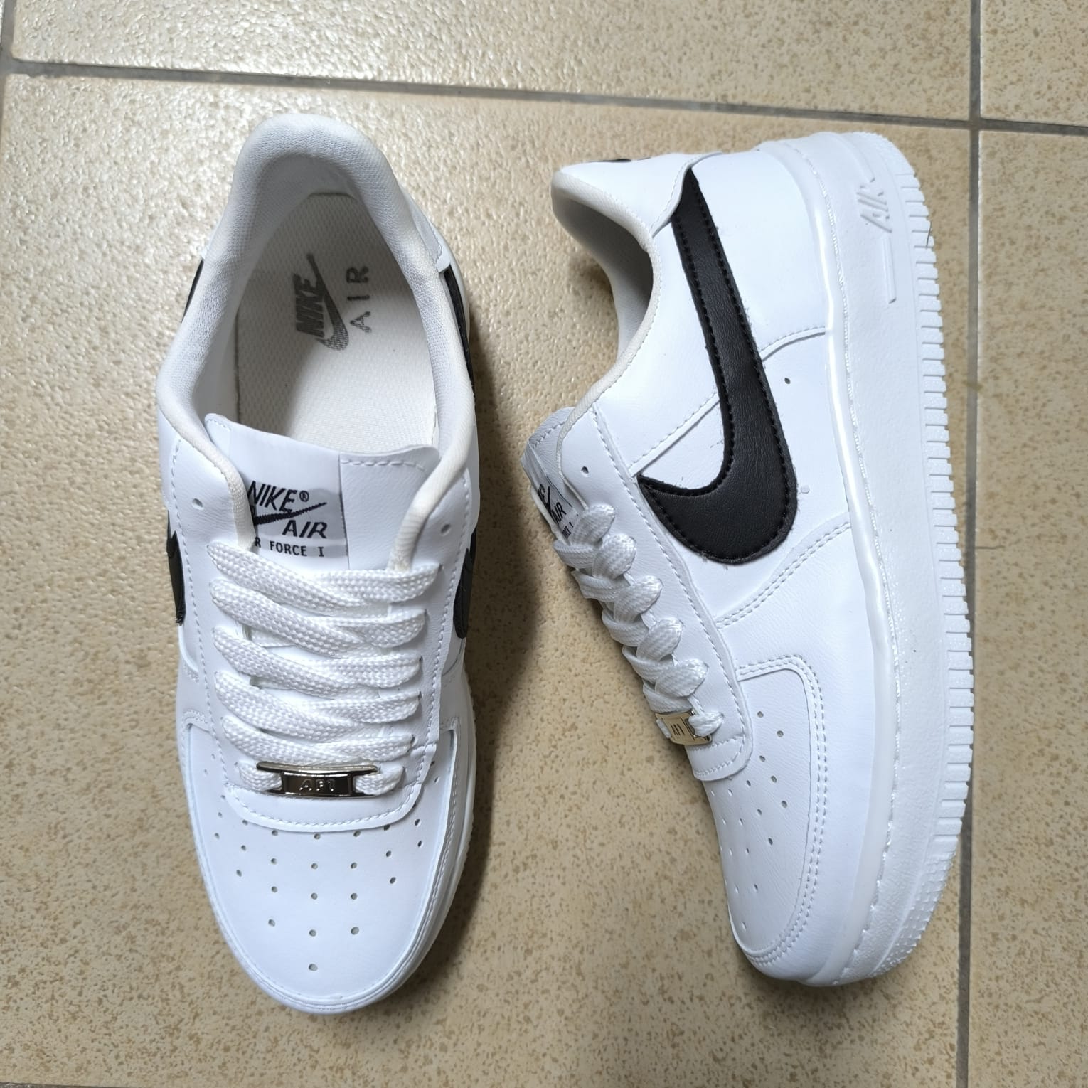 Solo 35 00 Nike Air Force Blanco simbolo Negro Calzado Barata Zapatos Outlet