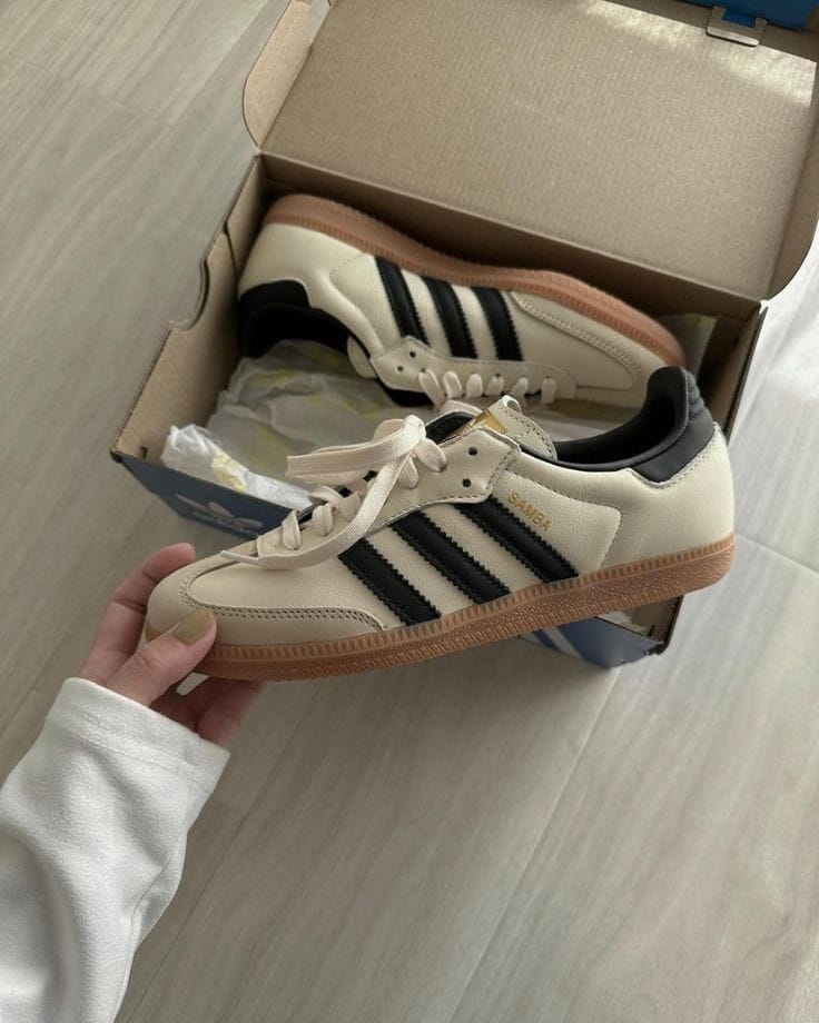 Adidas Samba - beige con negro