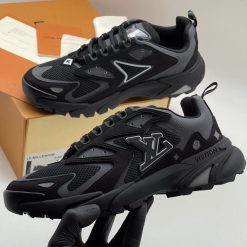 Louis Vuitton runner tatic black