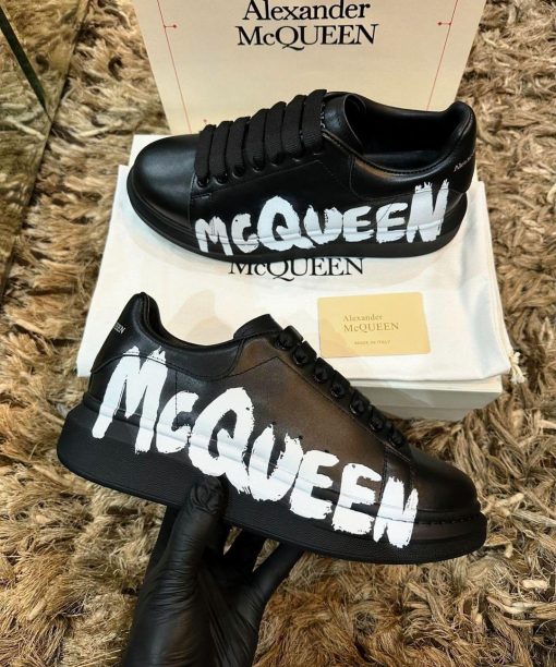 Alexander McQueen Negro