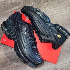 NIKE TN Negro