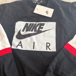 Chandal Nike AIR Negro– Suéter y leggings