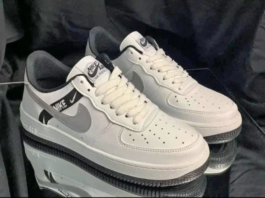 Nike Air Force Gris