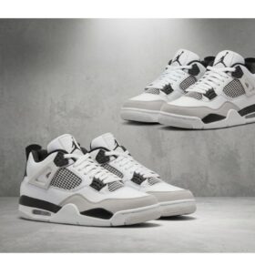 Nike Air Jordan 4 Retro "Military Black"