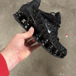 NIKE W SHOX TL Negro